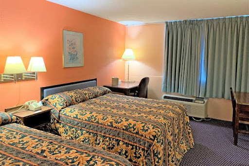 Red Carpet Inn & Suites Lima, OH image 2