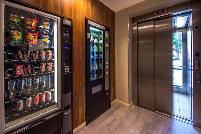 Comments and reviews of Holiday Inn Express London - Earl's Court, an IHG Hotel