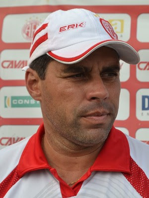 Leandro Sena, técnico do América-RN (Foto: Jocaff Souza)