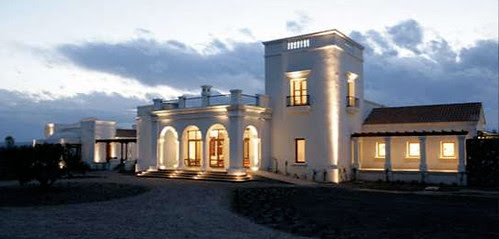 CavesWineLodge.jpg