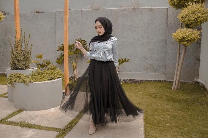 10 Ide Ootd Rok Tutu Hitam Kondangan Mede Linmin