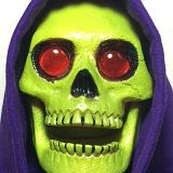 KiD iNK iNDUSTRiES's custom Maruyama Gangu sofubi skulls as Skeletor for NYCC!