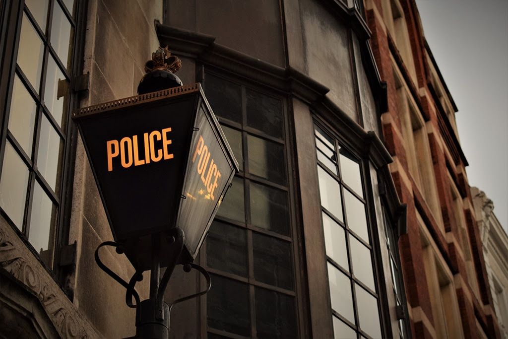 UK Police Tracks Bitcoin Records in Biggest Scam Leading to Arrest of 100 People