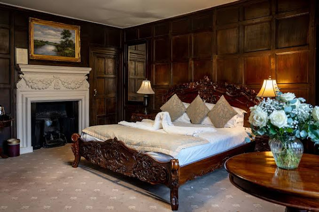 Reviews of Castle Bromwich Hall Hotel in Birmingham - Hotel