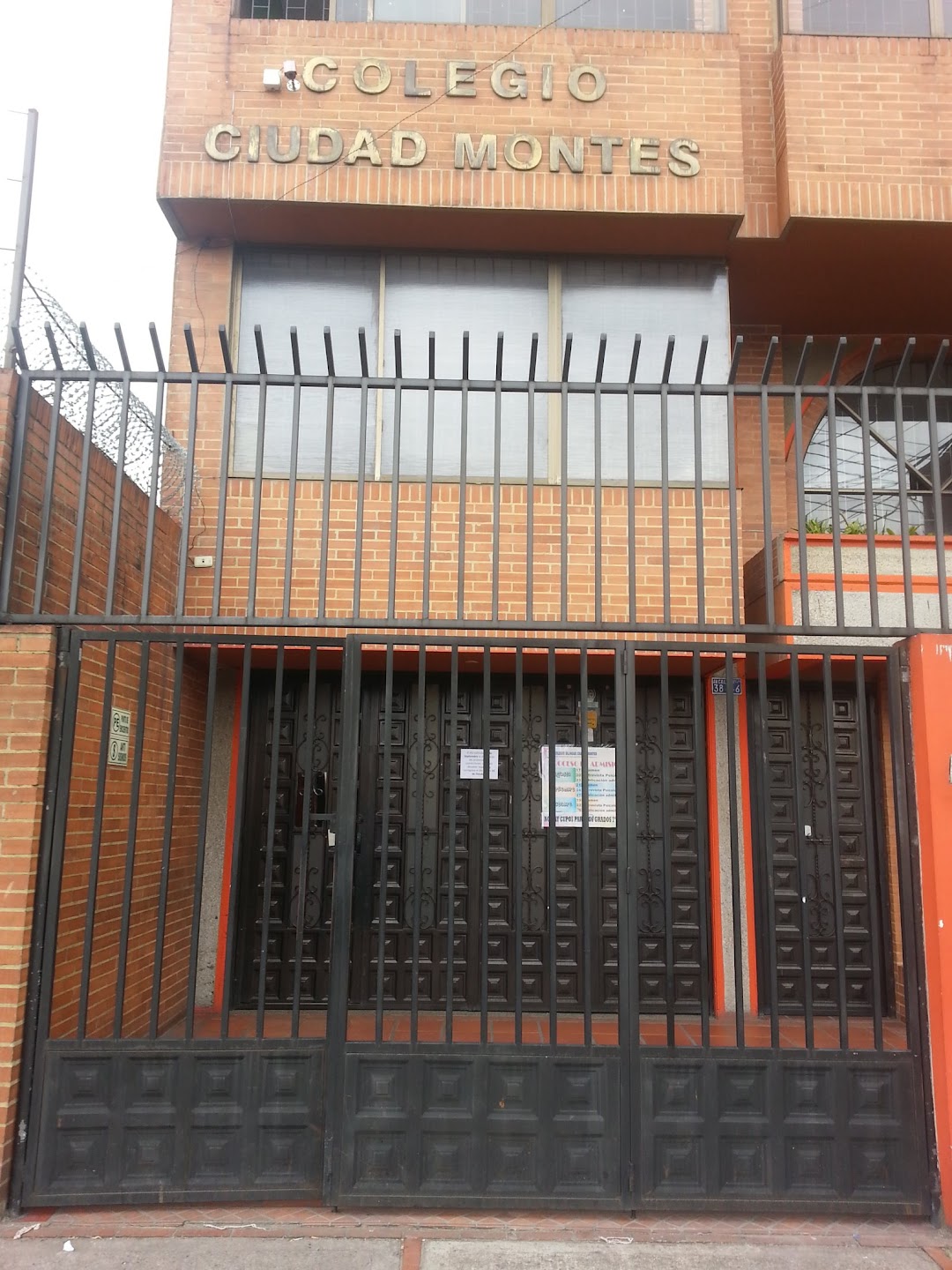 Colegio Ciudad Montes