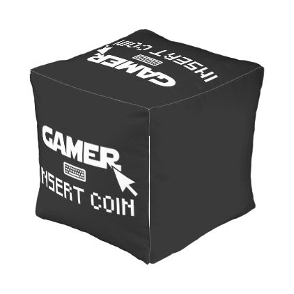 Gamer insert coin outdoor pouf