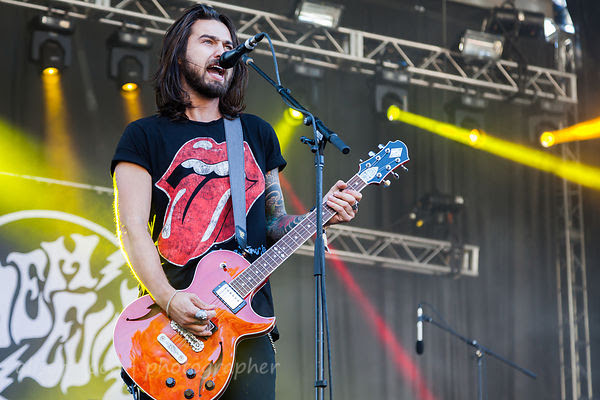 Jordan Griffin, vocals and guitar, Them Evils