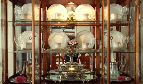 Decorating a china cabinet The Enchanted Manor Decorating a china cabinet The Enchanted Manor