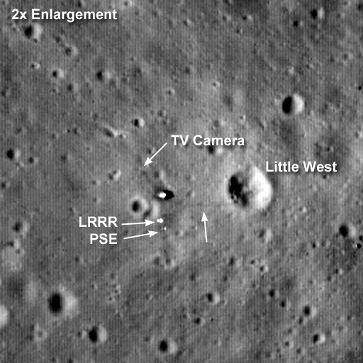 Il sito dell'Apollo 11 fotografato da LRO (agosto 2009)