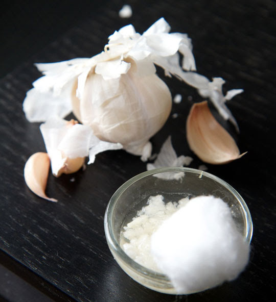 Garlic Acne Solution