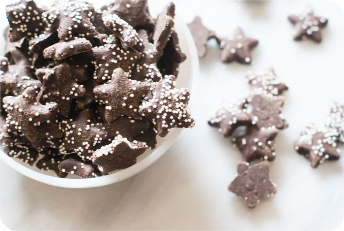 Trader Joe's Mini Dark Chocolate Mint Stars review ... a holiday item from TJ's
