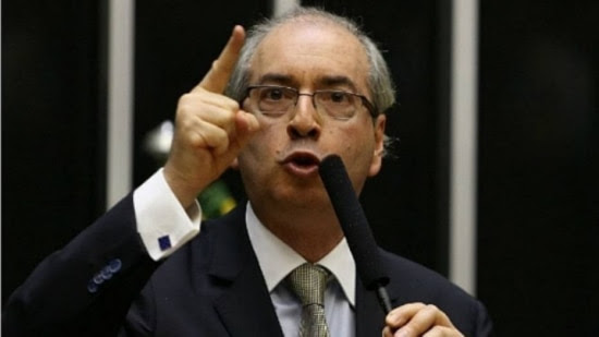 Cunha diz que 'minoria' foi ao STF contra reforma política por 'não se conformar com derrota'