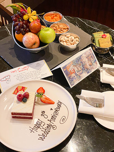 The Capitol Kempinski Hotel Singapore Welcome Gift