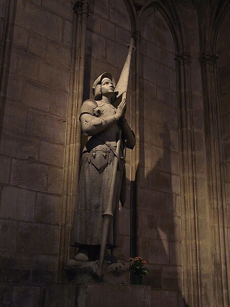 File:Joan of Arc-Notre Dame.jpg