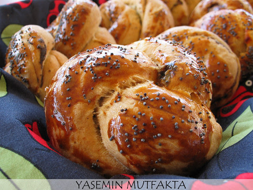 Zeytinezmeli Çörek by Yasemin Mutfakta