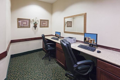 Holiday Inn Express & Suites Abilene, an IHG Hotel image 9