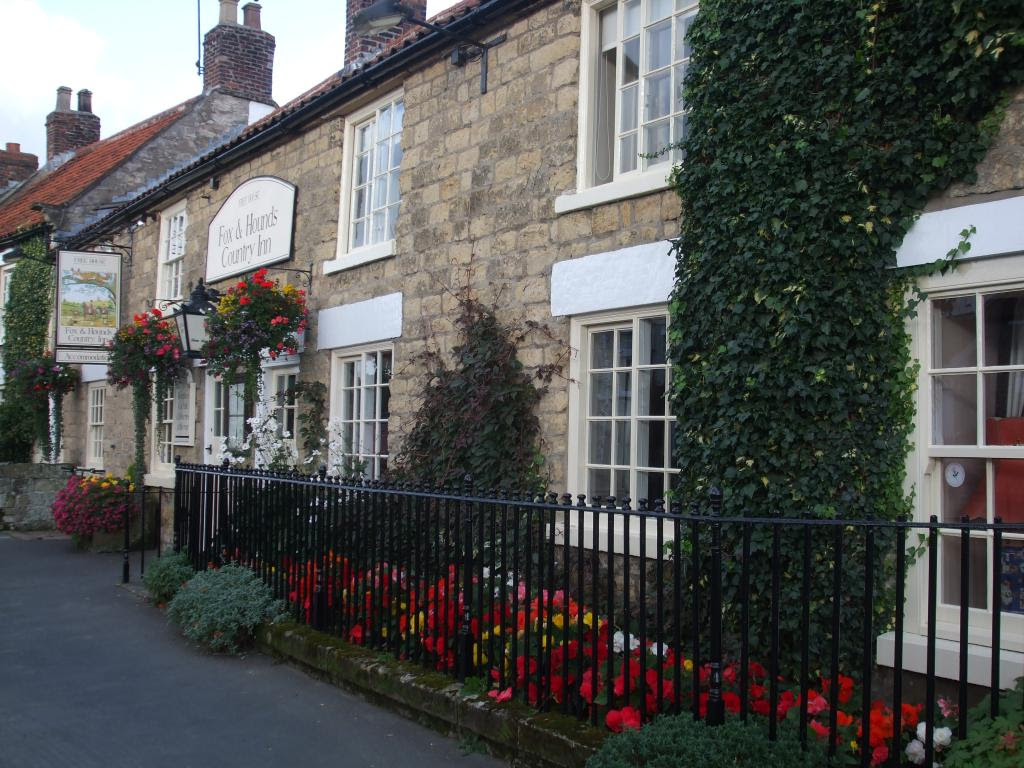 Fox and Hounds, Sinnington