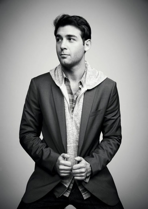 James Wolk is set to lead CBS’ summer drama series Zoo, based on James Patterson bestseller. The actor will star as renegade zoologist who is tasked with trying to figure out why animals are suddenly attacking humans.