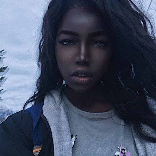 Conheça a "Barbie Negra", considerada uma das jovens mais lindas do mundo. Conheça a "Barbie Negra", considerada uma das jovens mais lindas do mundo.