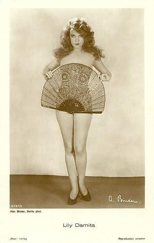 Lily Damita, 1