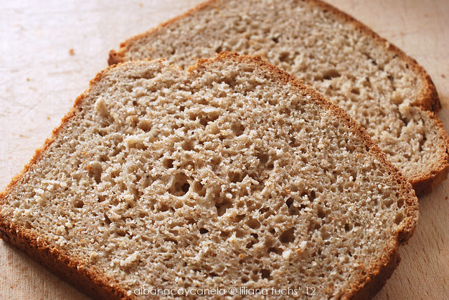 Pan de espelta y trigo sarraceno