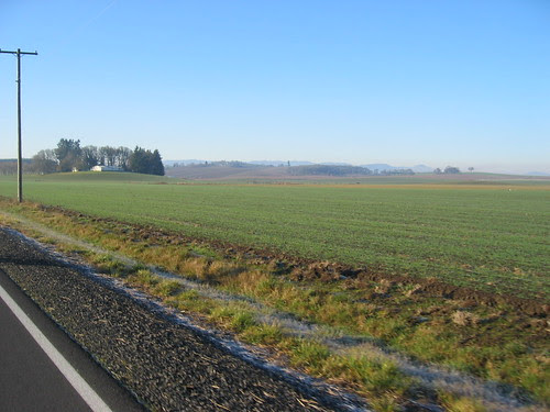 Looking west on Perrydale Road