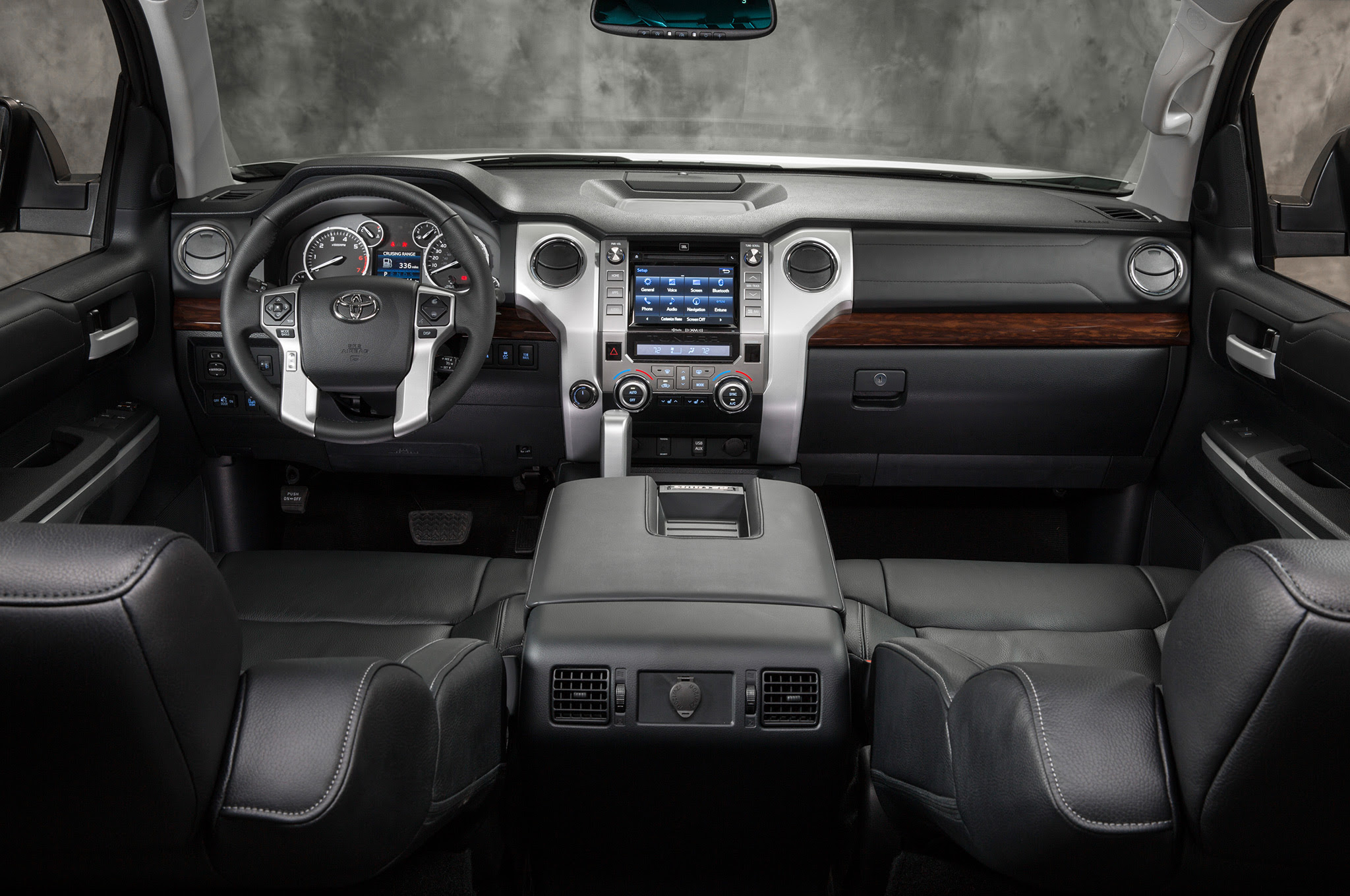 2016 Toyota Tundra Reviews and Rating | Motor Trend 2016 Toyota Tundra Reviews and Rating | Motor Trend