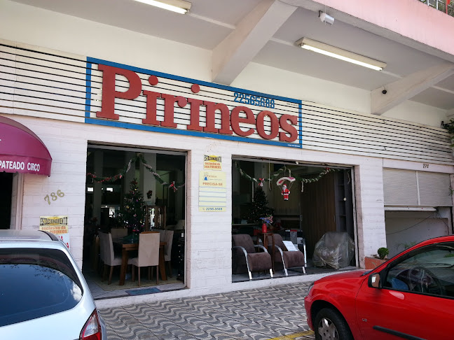 Indústria e Com. Movéis Pirineos