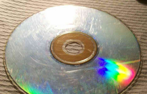 Πως να κάνετε ένα παλιό cd ή dvd να ξαναπαίξει χωρίς να κολλάει... - xalara