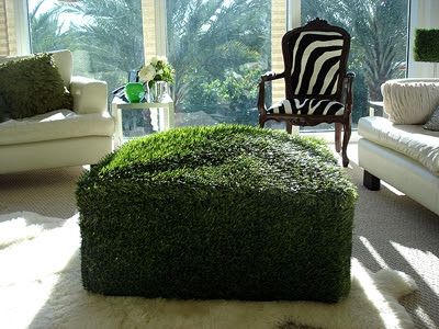 Крісло зі штучної трави