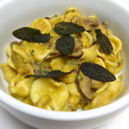 Pumpkin & Mushroom Pasta with Gorgonzola