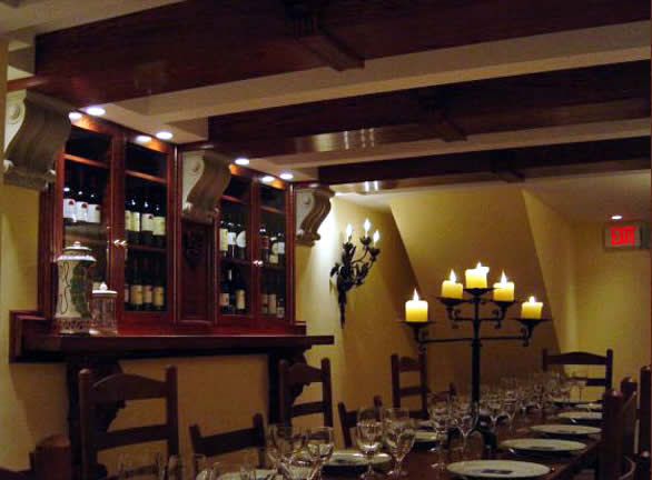 i Ricchi Restaurant, 1220 19th St. NW, Washington, D.C. 20036.