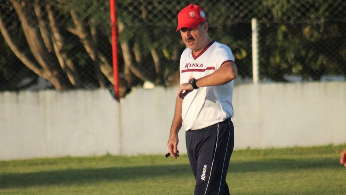Leandro Campos técnico América-RN (Foto: Canindé Pereira/Divulgação)