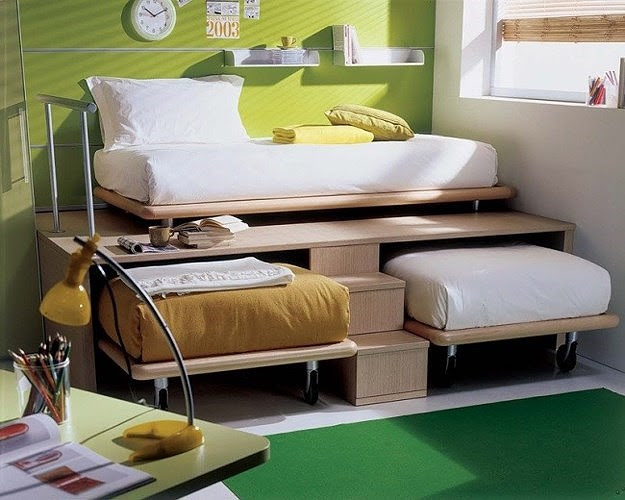 Gia đình đông con mà phòng ngủ nhỏ hẹp, bạn có thể tham khảo mẫu giường ngủ dạng kéo đa năng này.