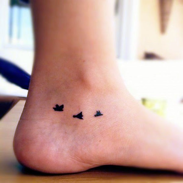 Tiny Bird Tattoo Ideas to admire (23)