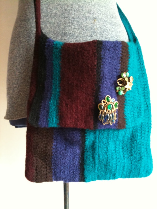 Tote Bag Pattern: Easy Crochet Messenger Bag Pattern
