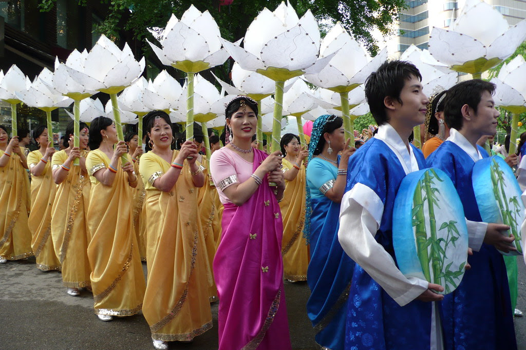 participants in the buddhas birthday parade
