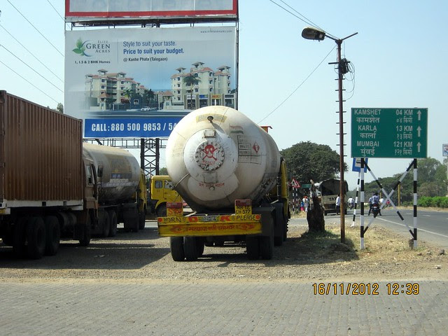 Hoarding of Elite Green Acres on Old Mumbai Pune Highway - N H 4 at Kanhe