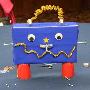 Robot Centerpiece #1