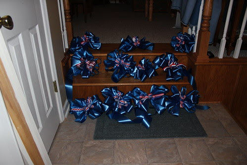 Mailbox bows