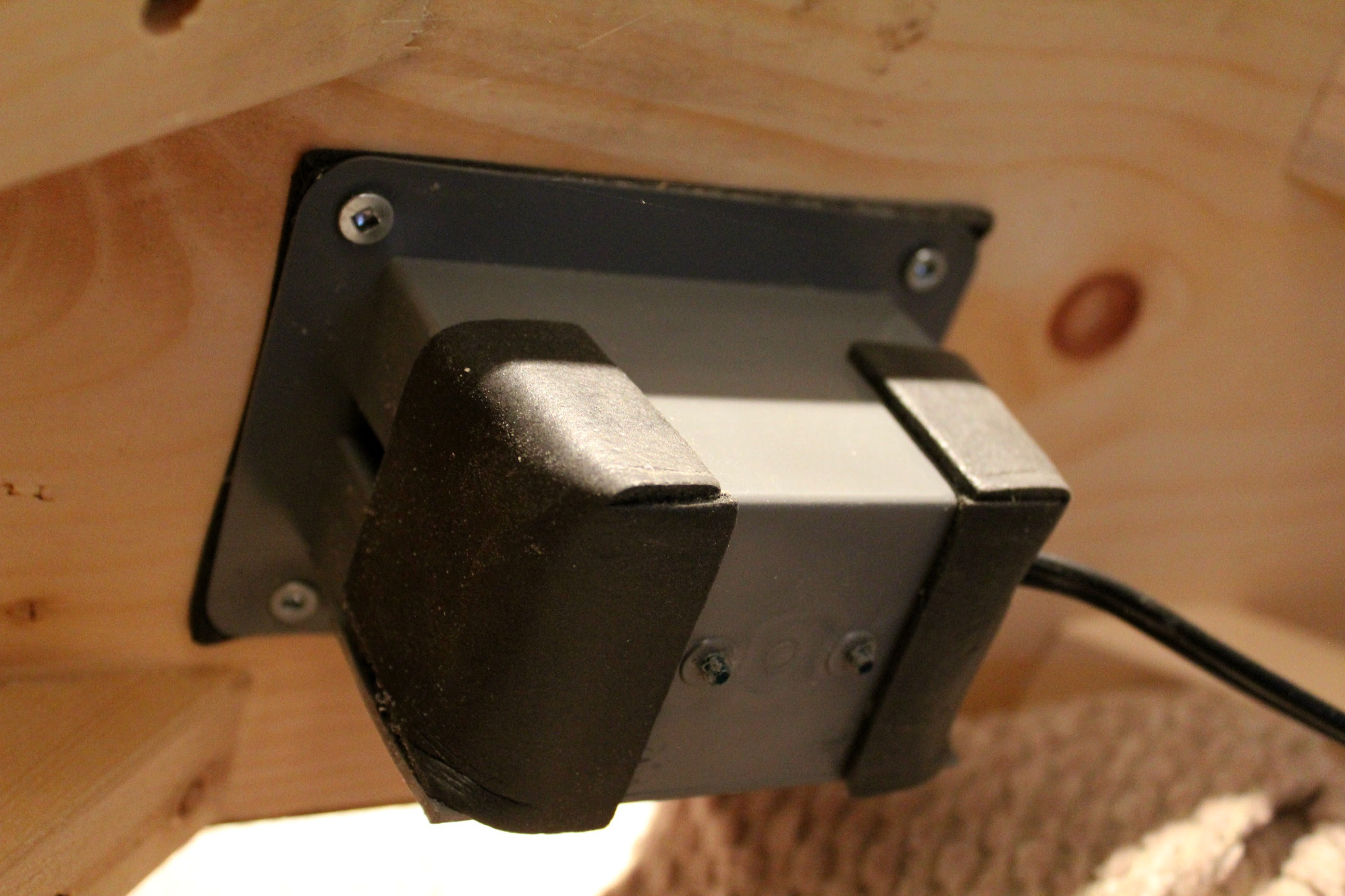 DIY built-in extension outlet