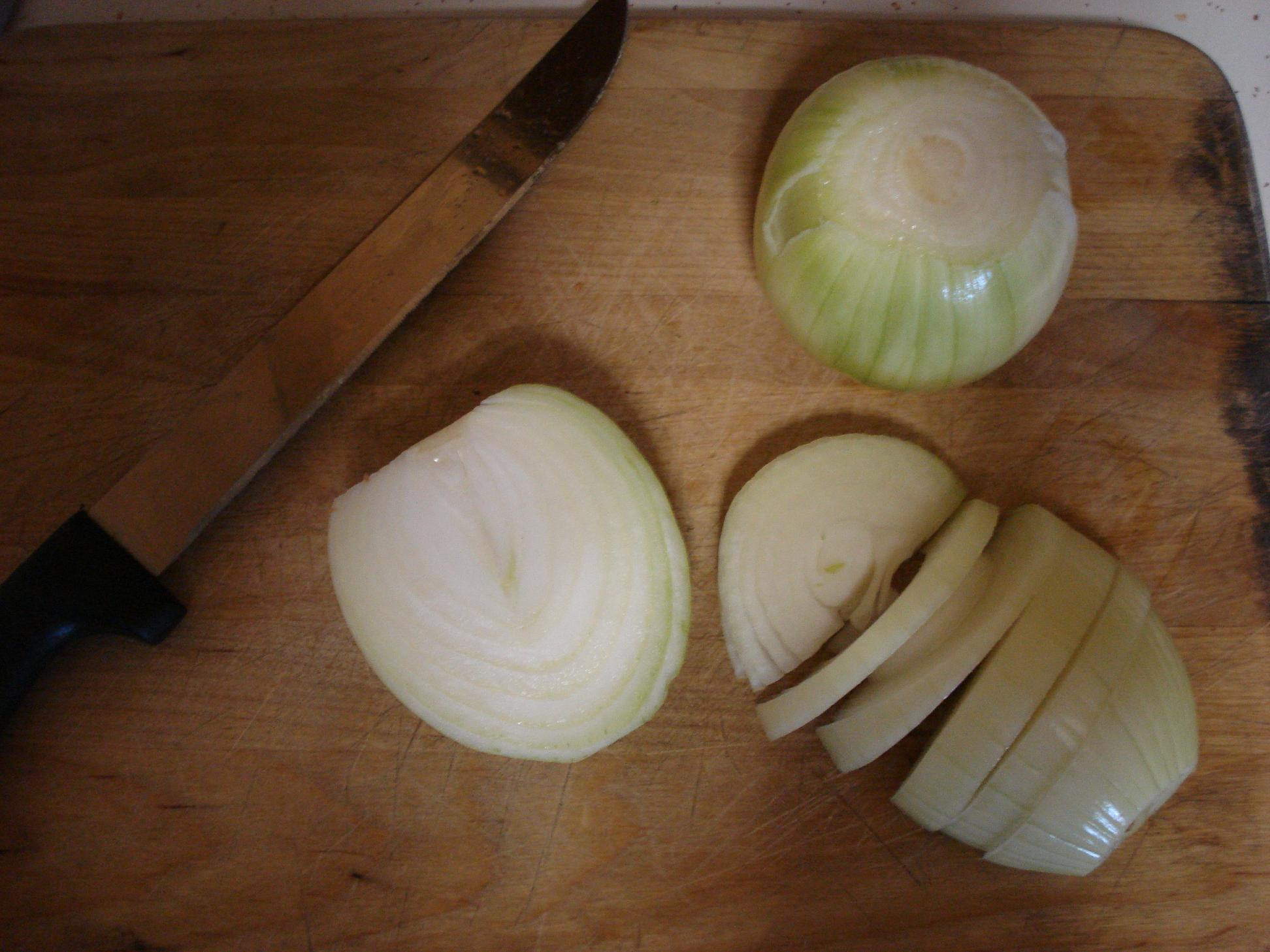 07 slice onions small