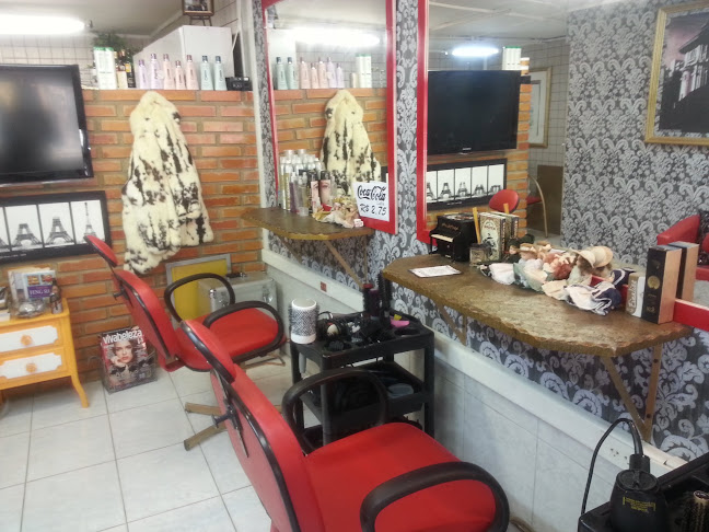Avaliações sobre Studio Vintage - Salão de Beleza em Porto Alegre - Salão de Beleza