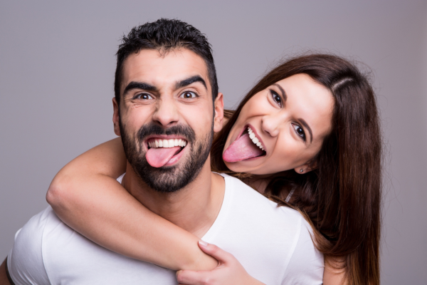 5 Vantagens de namorar um pobretão 5 Vantagens de namorar um pobretão