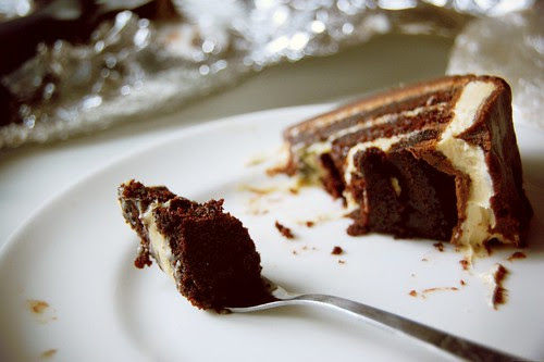 chocolate peanut butter cake 4