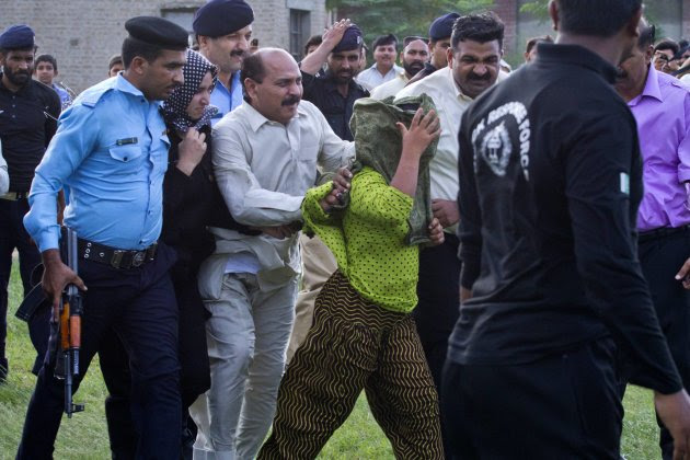 Joe S Human Right S Site The Naked Truth Islamabad Christian 14 Yr Old Girl Who Burned Pages
