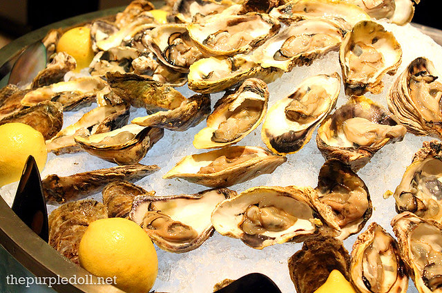Oysters in L'Ecailler at Spiral Sofitel Manila