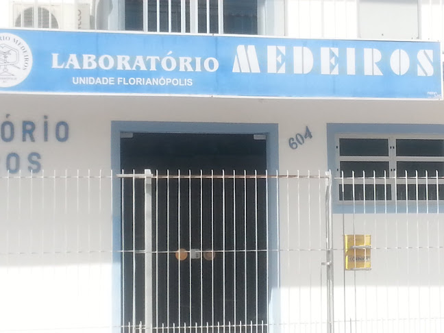 Laboratório Medeiros