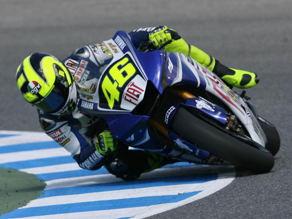 30 Gambar DP BBM Valentino Rossi Terbaru Berbagai Gadget 30 Gambar DP BBM Valentino Rossi Terbaru Berbagai Gadget
