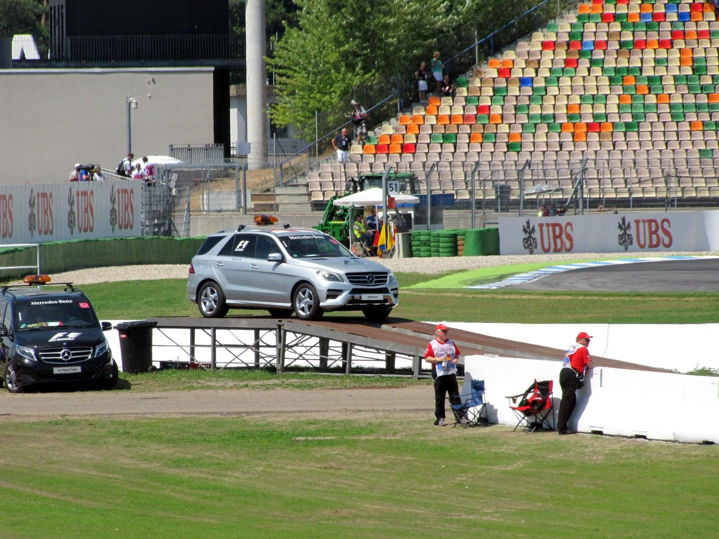 photo IMG_0075Large.jpg